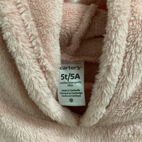 Carter’s 5T pink pullover hoodie with hand warmer. - Picture 3 of 4